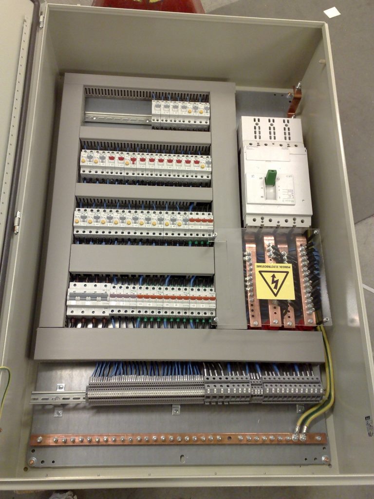 Instalații electrice